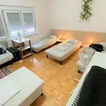 Greenslo * Λιουμπλιάνα