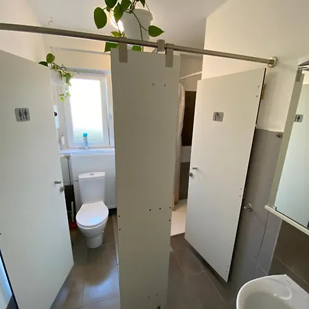 Hostel Greenslo